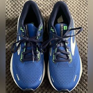 Men’s Brooks Adrenaline GTS 22